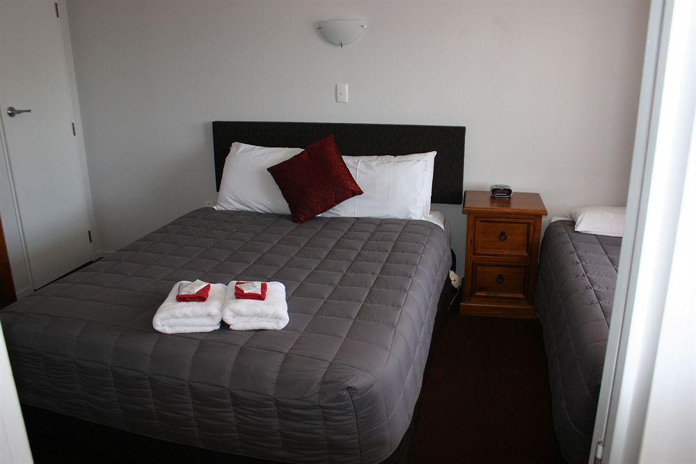 Burgundy Rose Motel Вангерей Екстер'єр фото