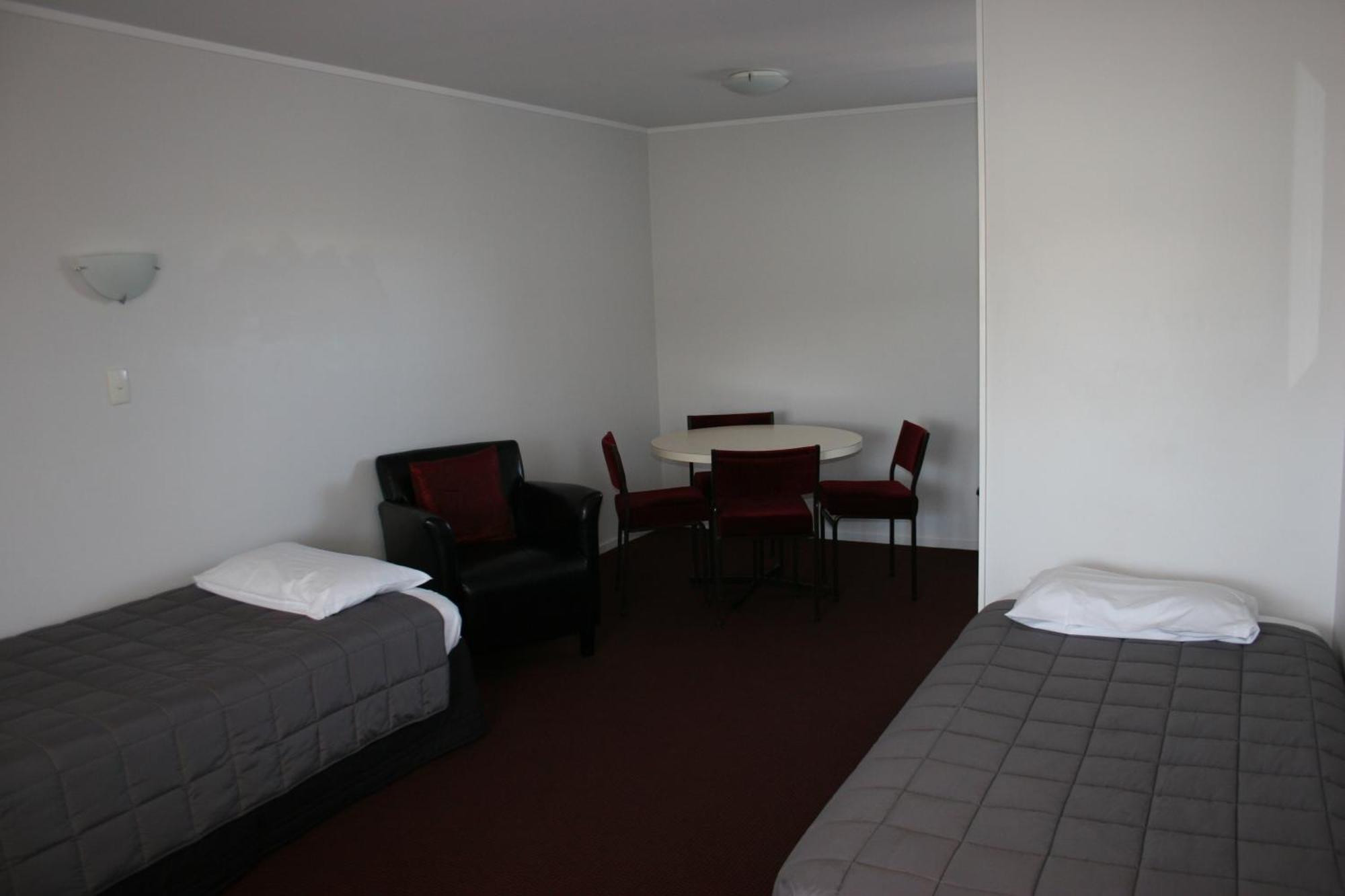 Burgundy Rose Motel Вангерей Екстер'єр фото